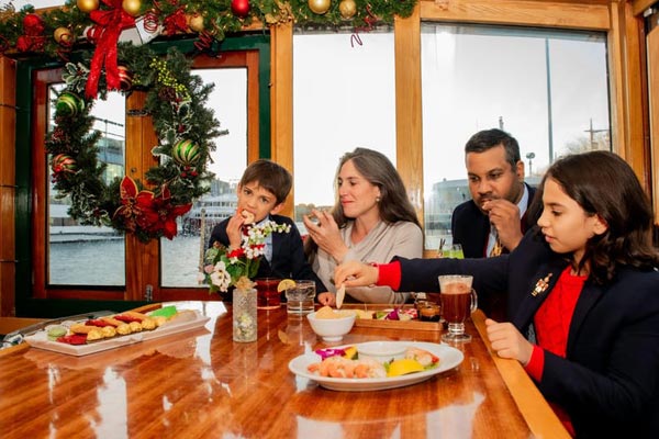 Brunchkryssning på helgdagar i New York biljett