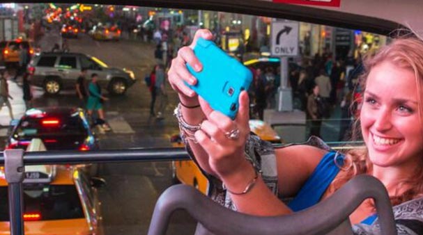 Night Tour by Bus with Explorer Pass 